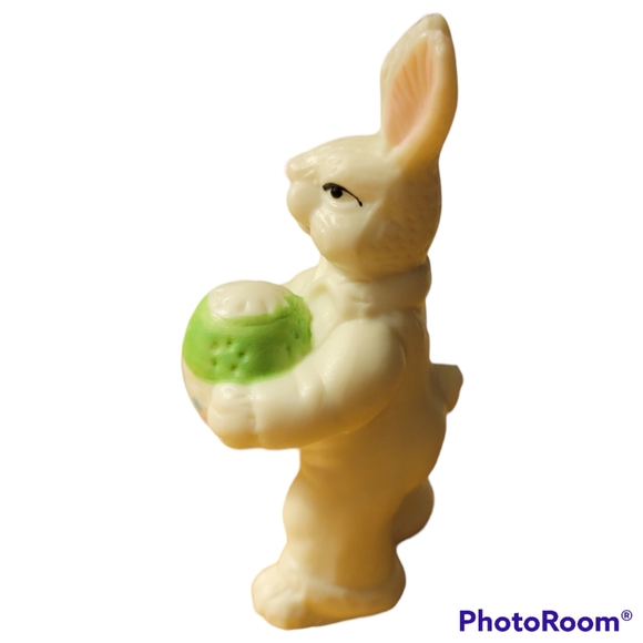 Set of 4 3" tall porcelain Easter bunnies - Picture 7 of 16